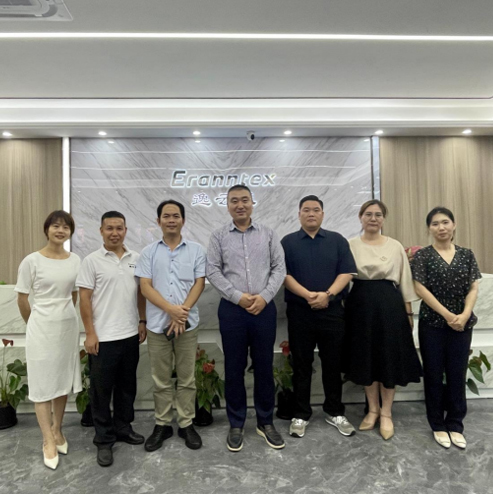 熱烈歡迎韓國客戶蒞臨逸云天實地考察，共商合作大計！
